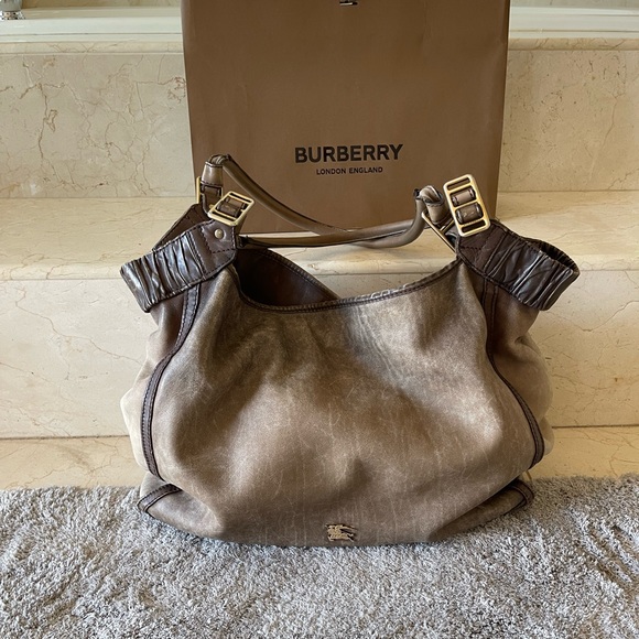 Burberry Leather Oversized Bag/Shopper - Picture 9 of 16